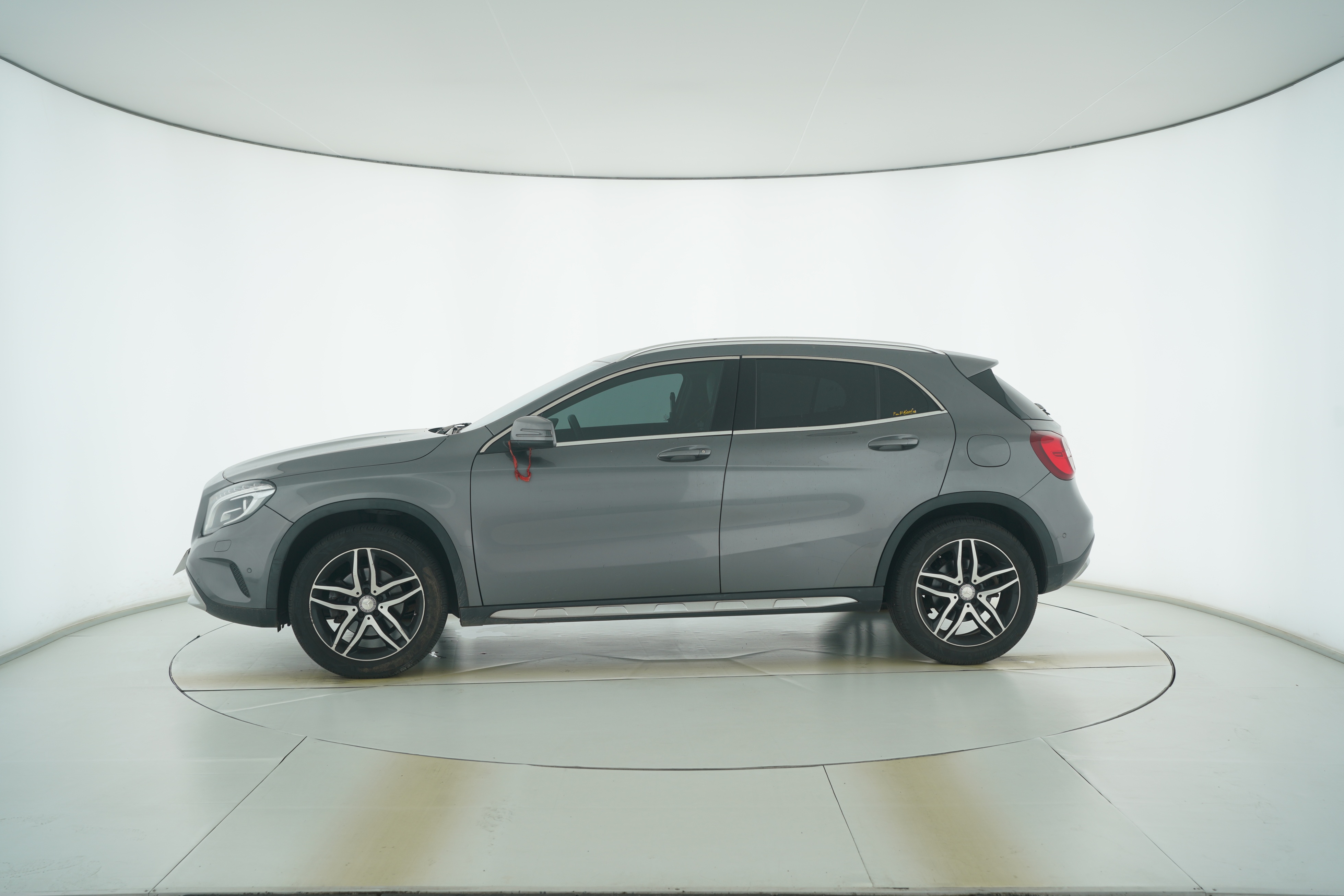 Mercedes Benz GLA 2015 — фото 7