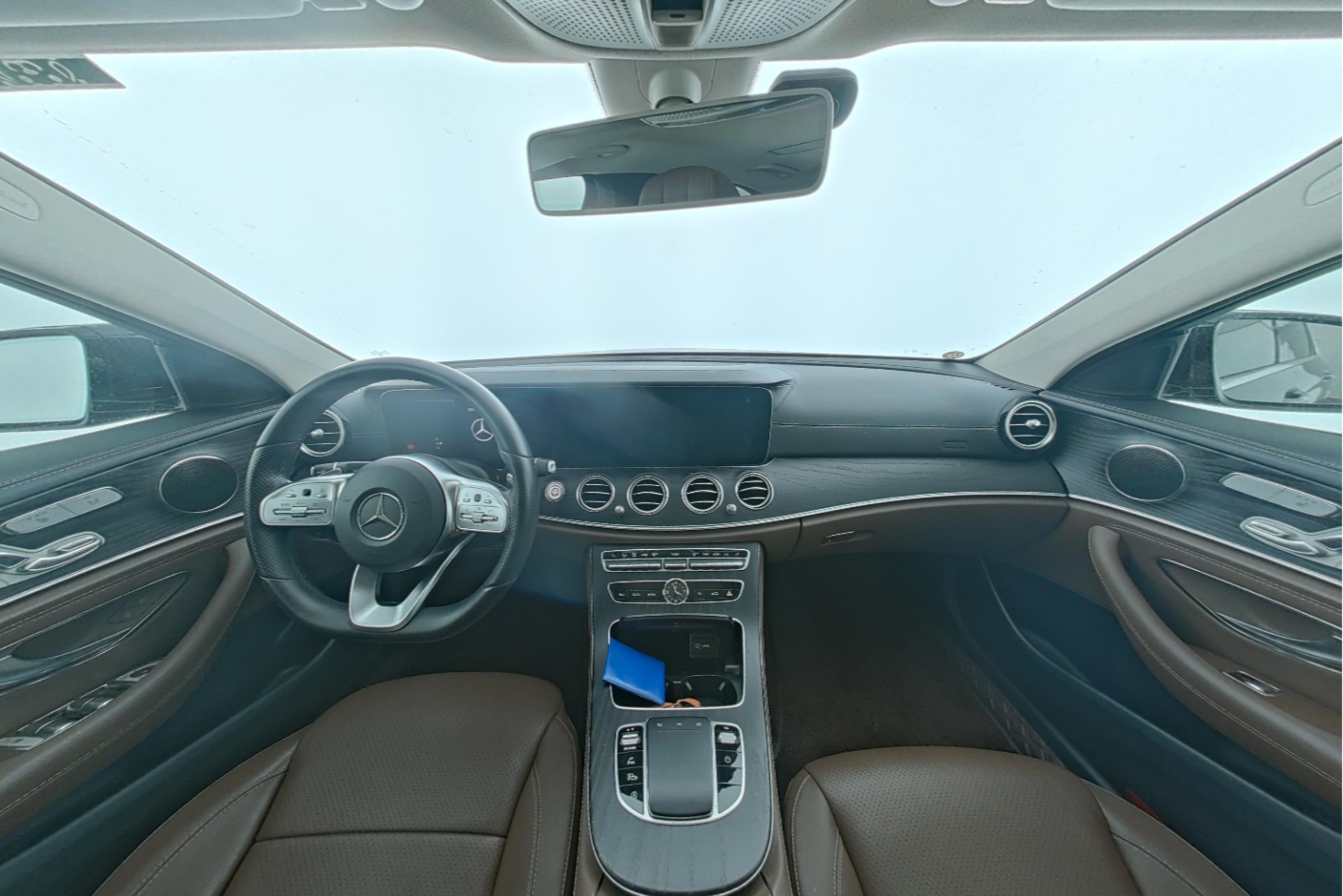 Mercedes Benz E-Class 2020 — фото 9