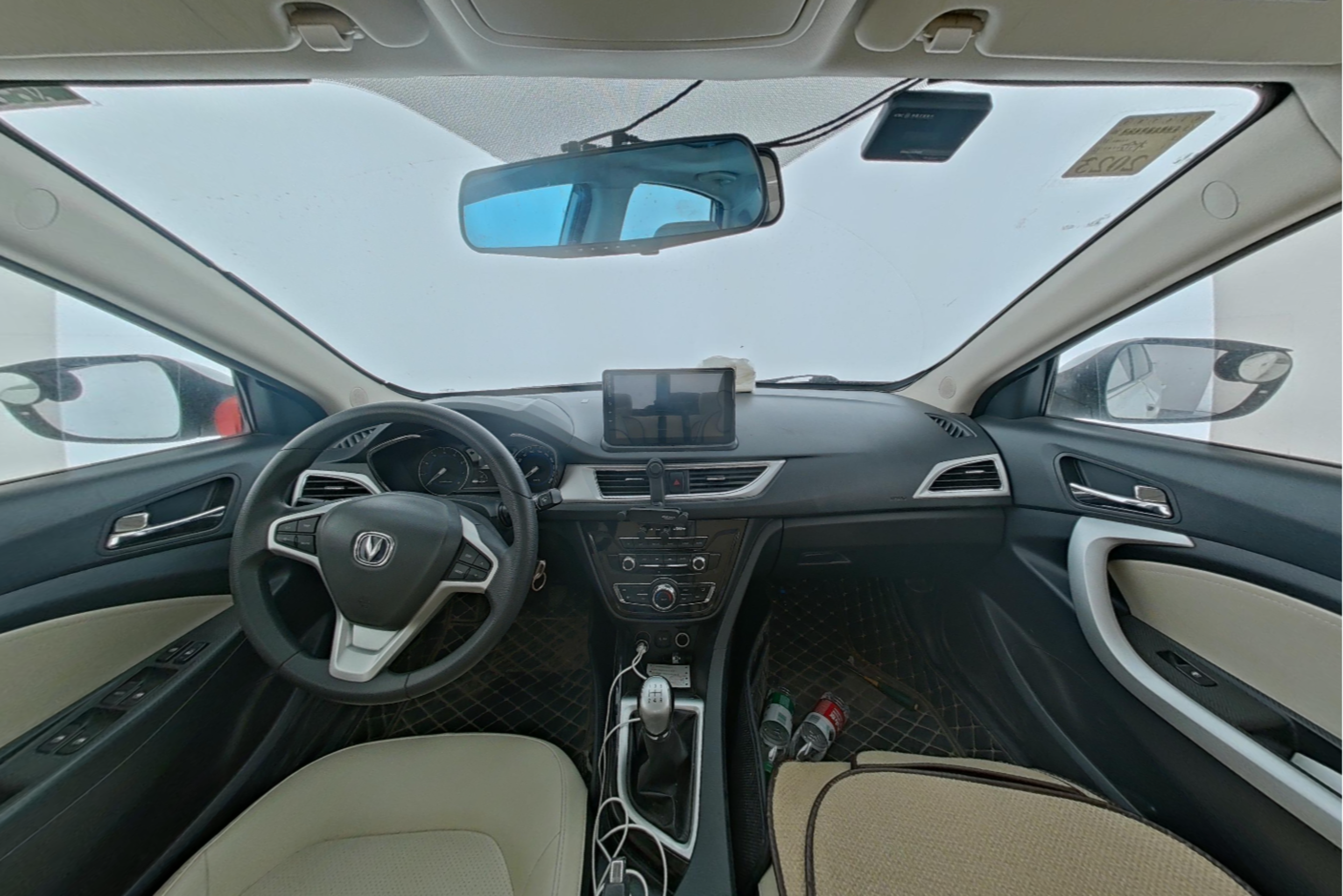 CHANGAN Yue Xiang V7 2015 — фото 9