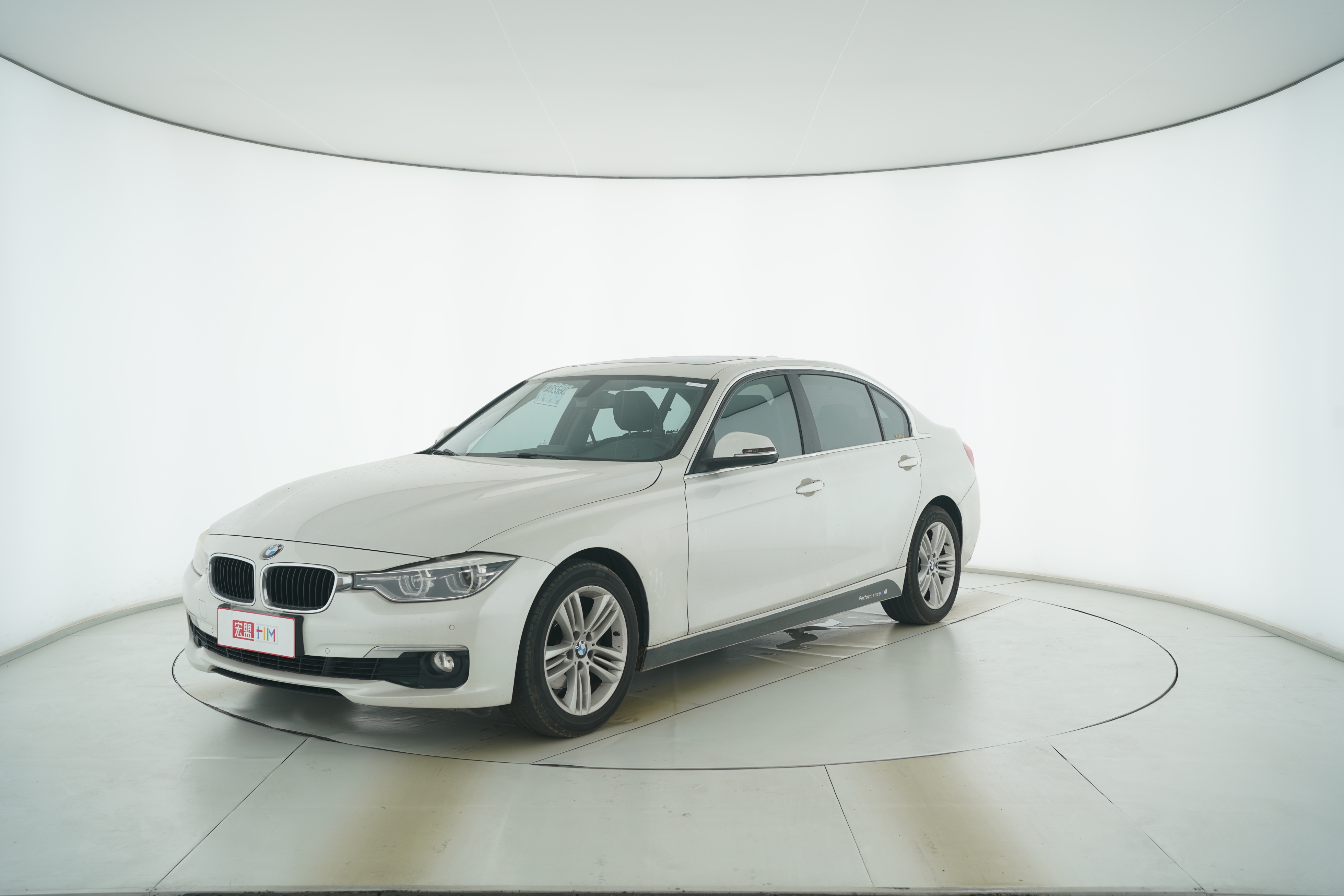 BMW 3 Series 2016 — фото 1