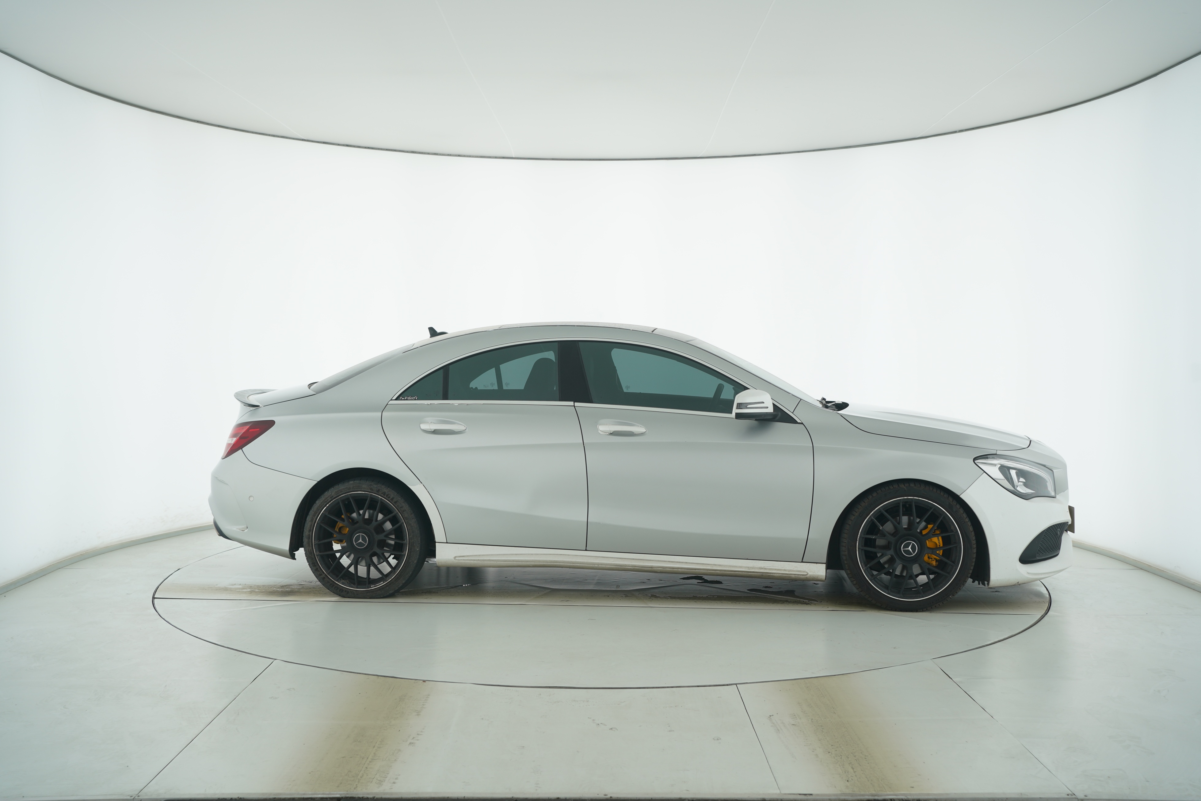 Mercedes Benz GLA-Class 2018 — фото 8