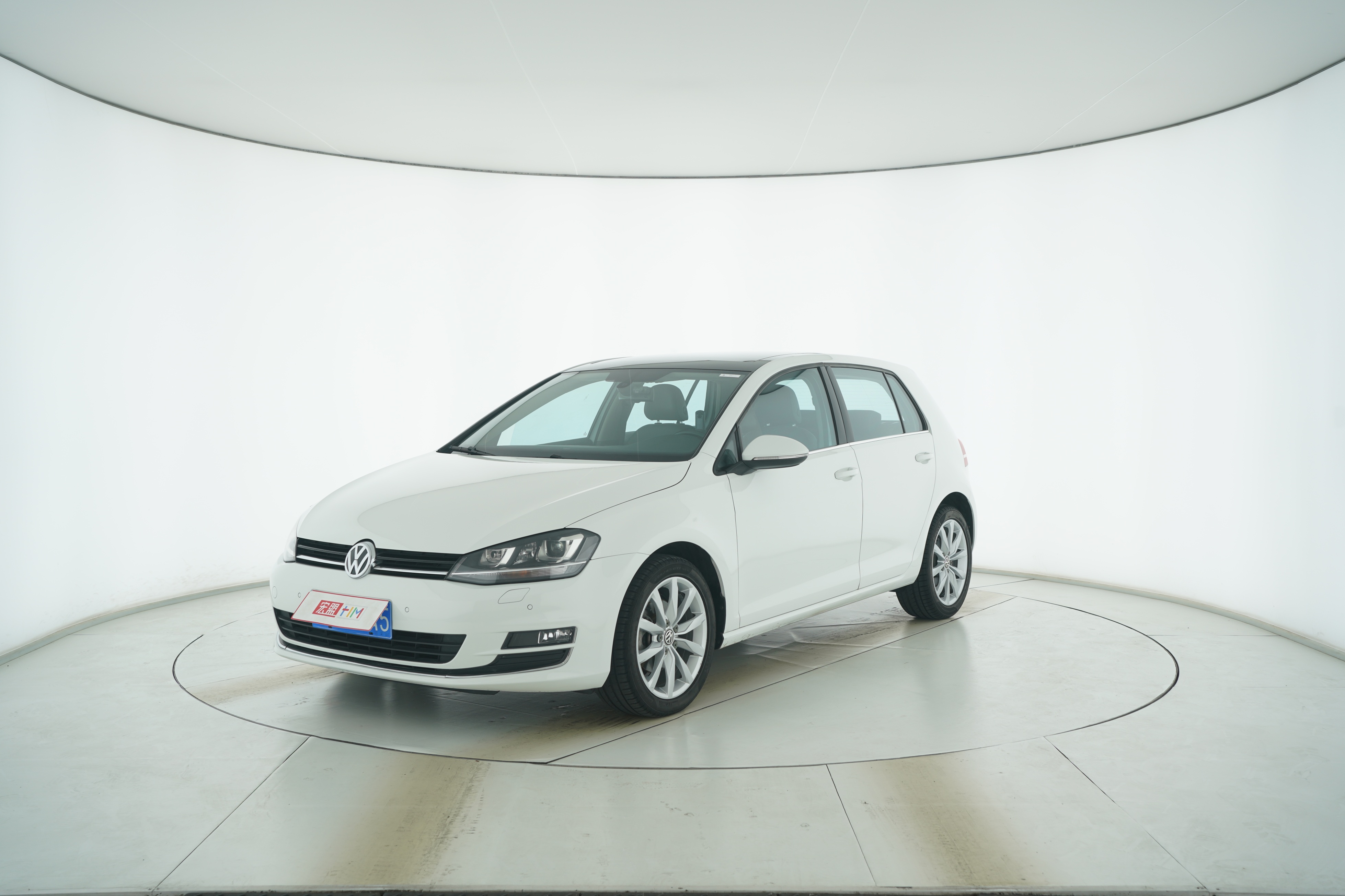 Volkswagen Golf 2015 — фото 1