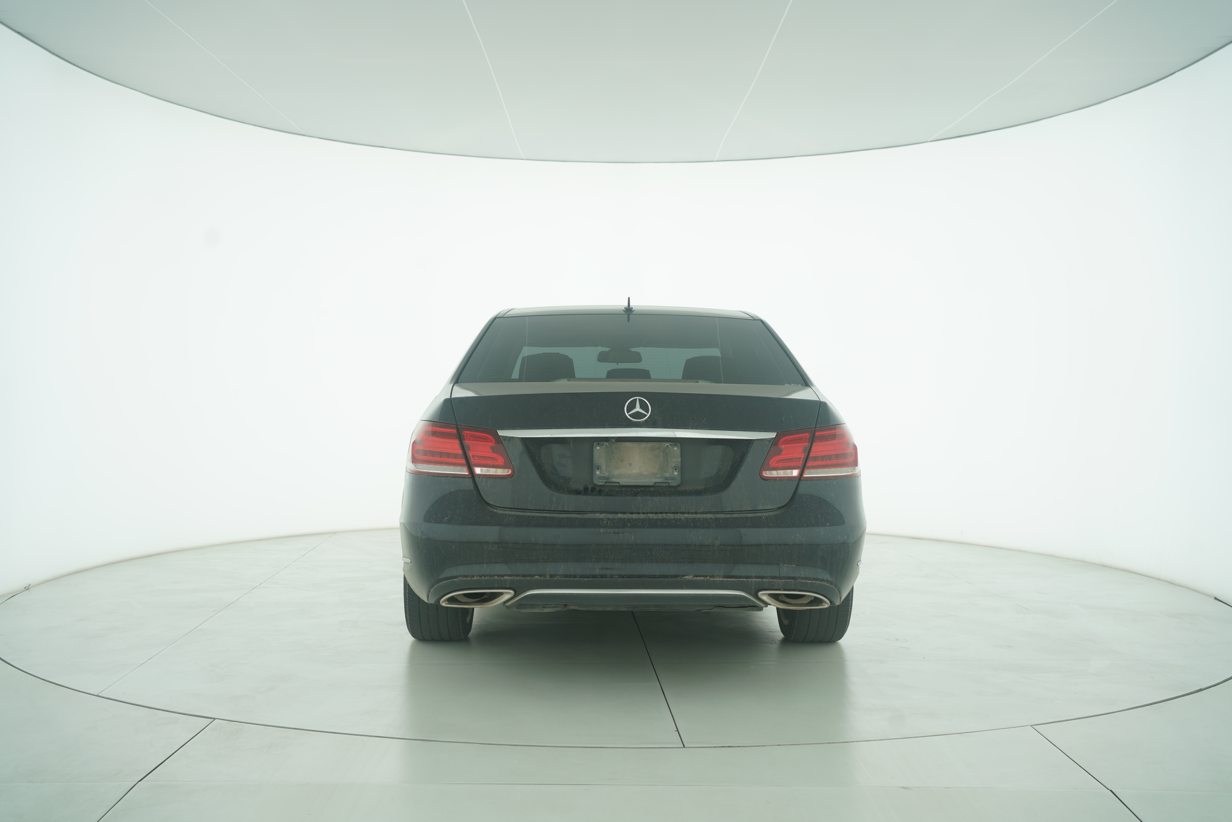 Mercedes Benz E-Class 2015 — фото 6