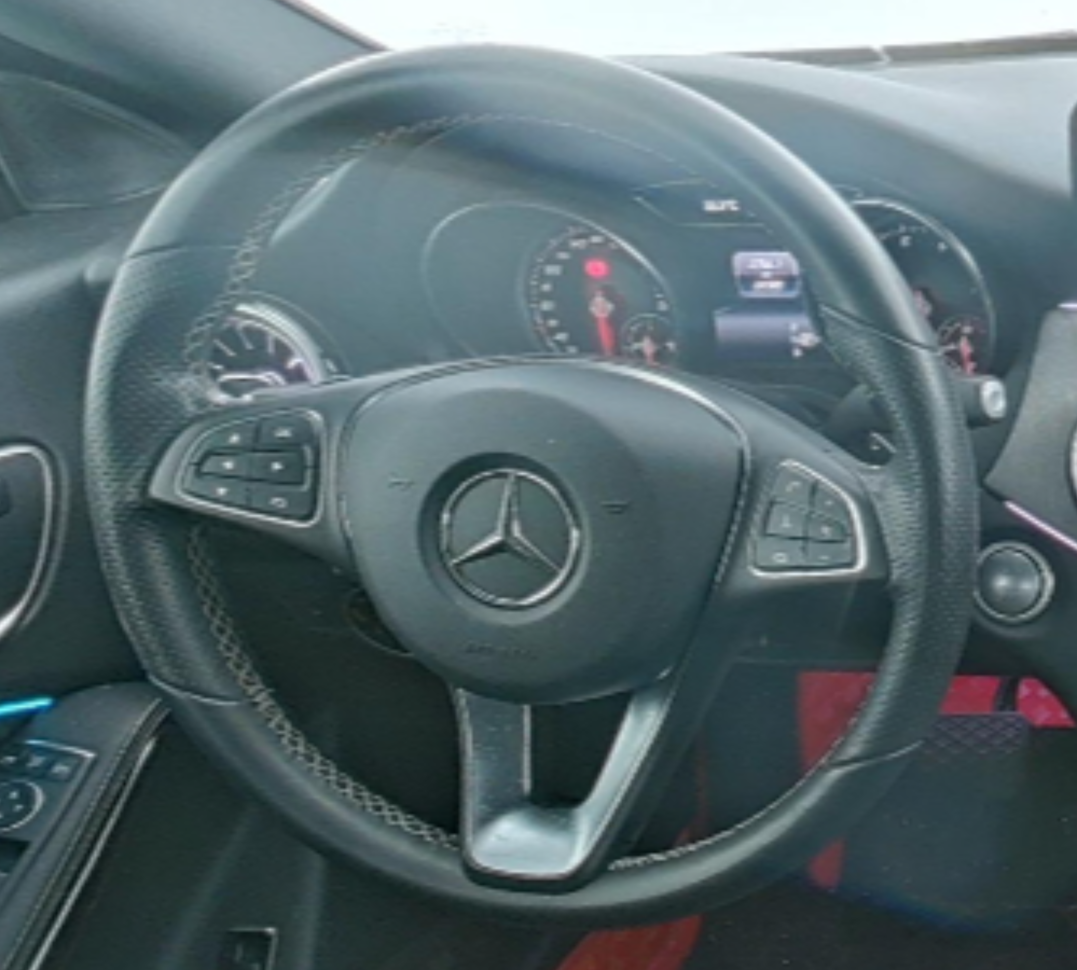 Mercedes Benz GLA-Class 2018 — фото 10