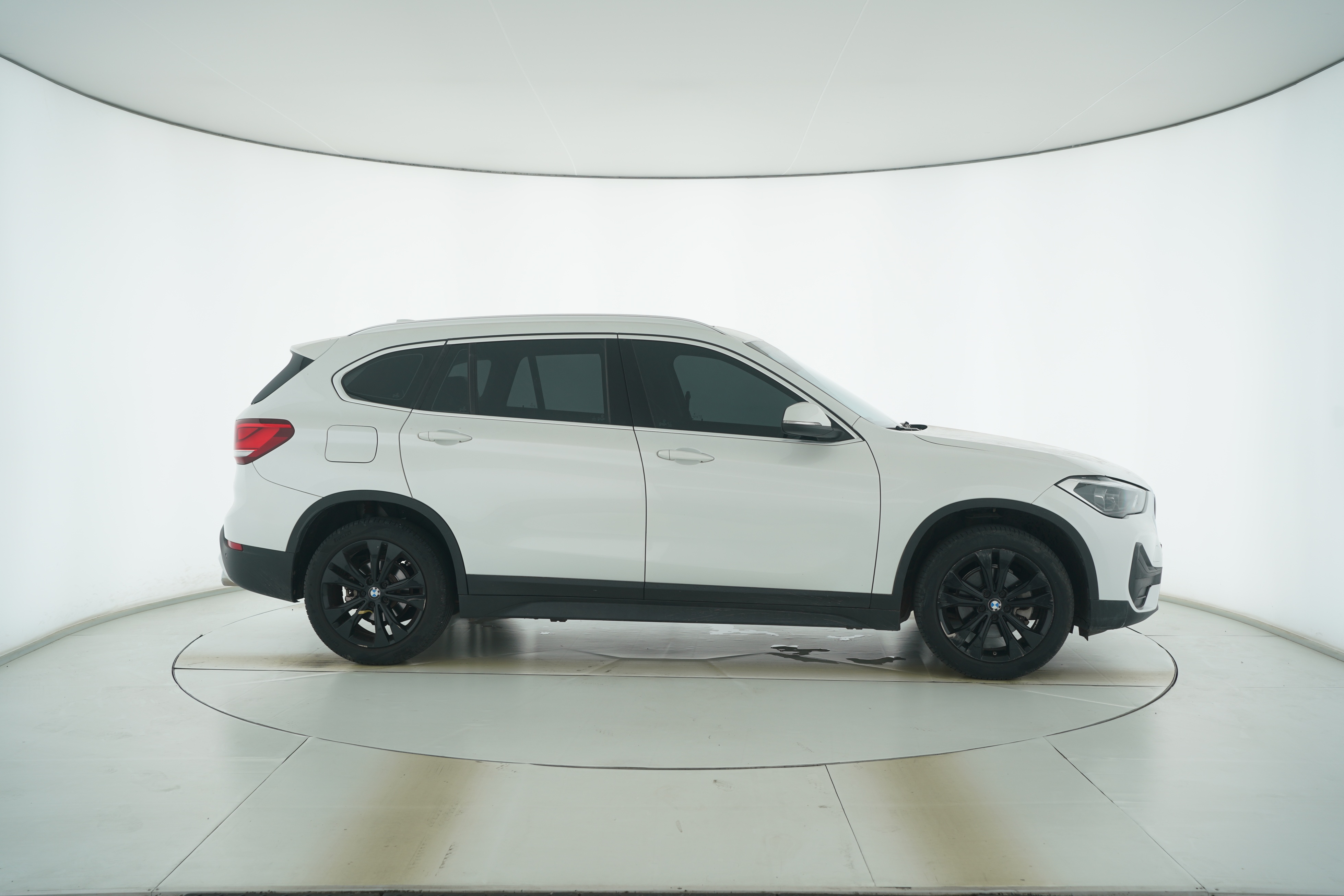 BMW X1 2020 — фото 8