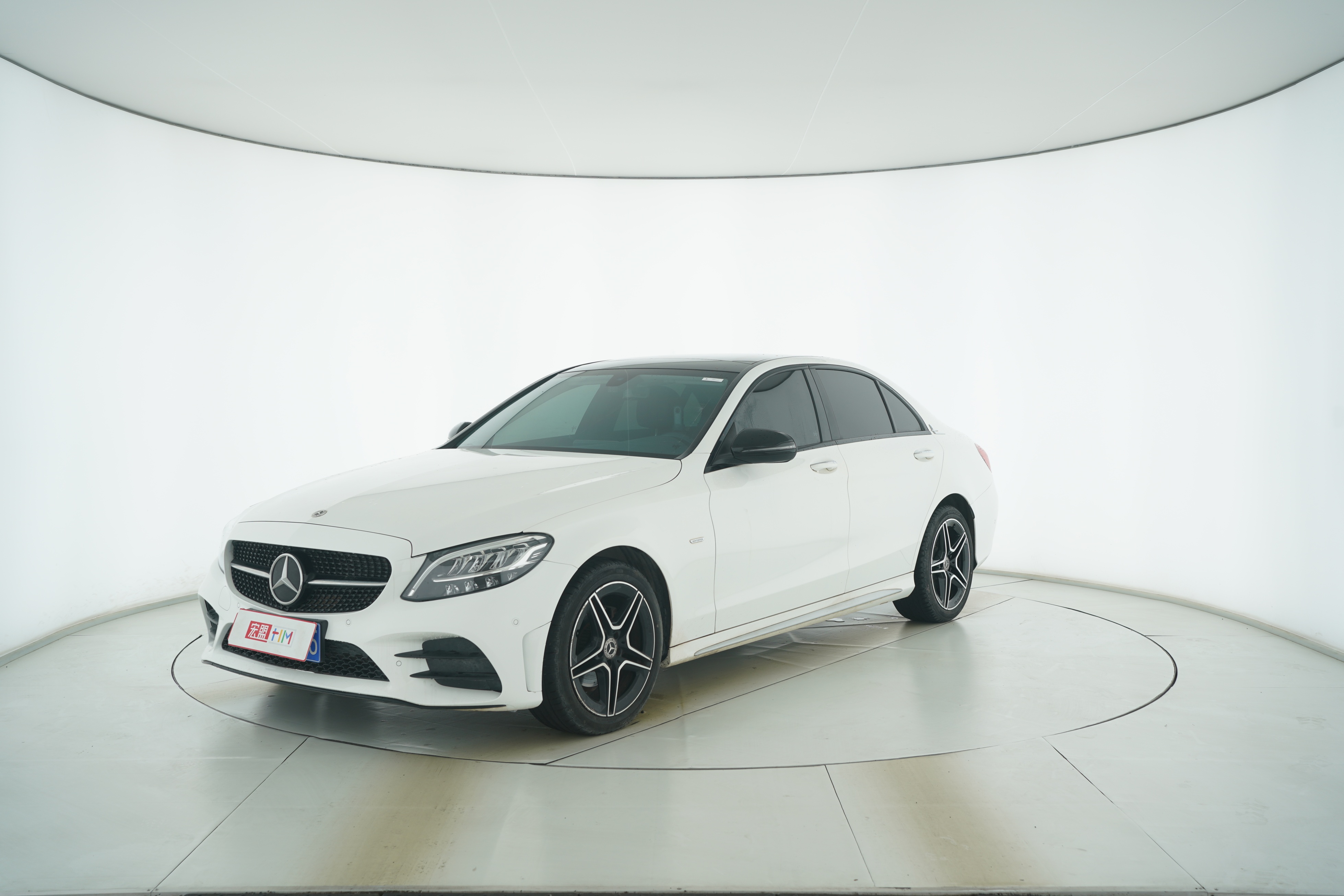 Mercedes Benz C-Class 2021 — фото 1