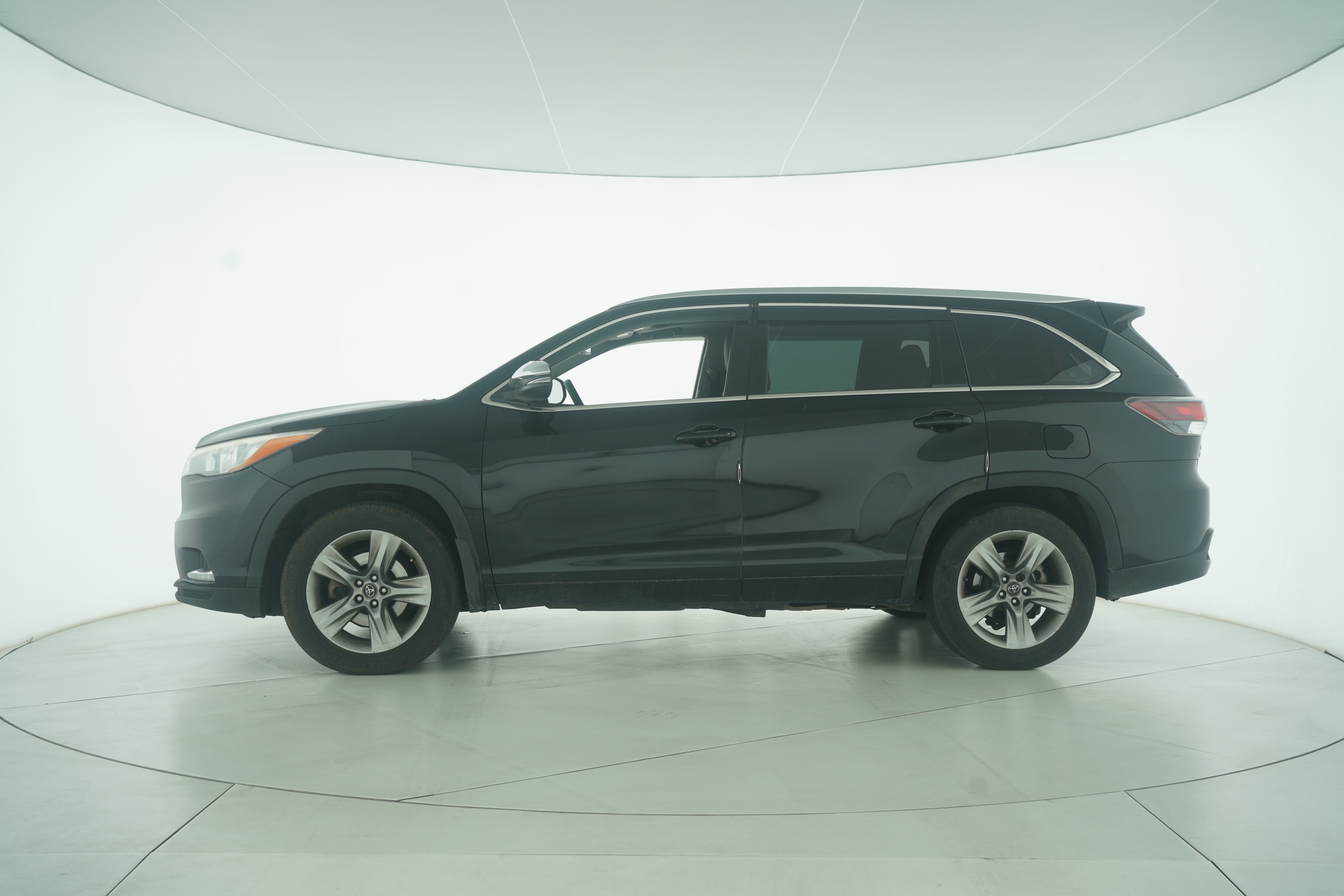 Toyota Highlander 2015 — фото 7