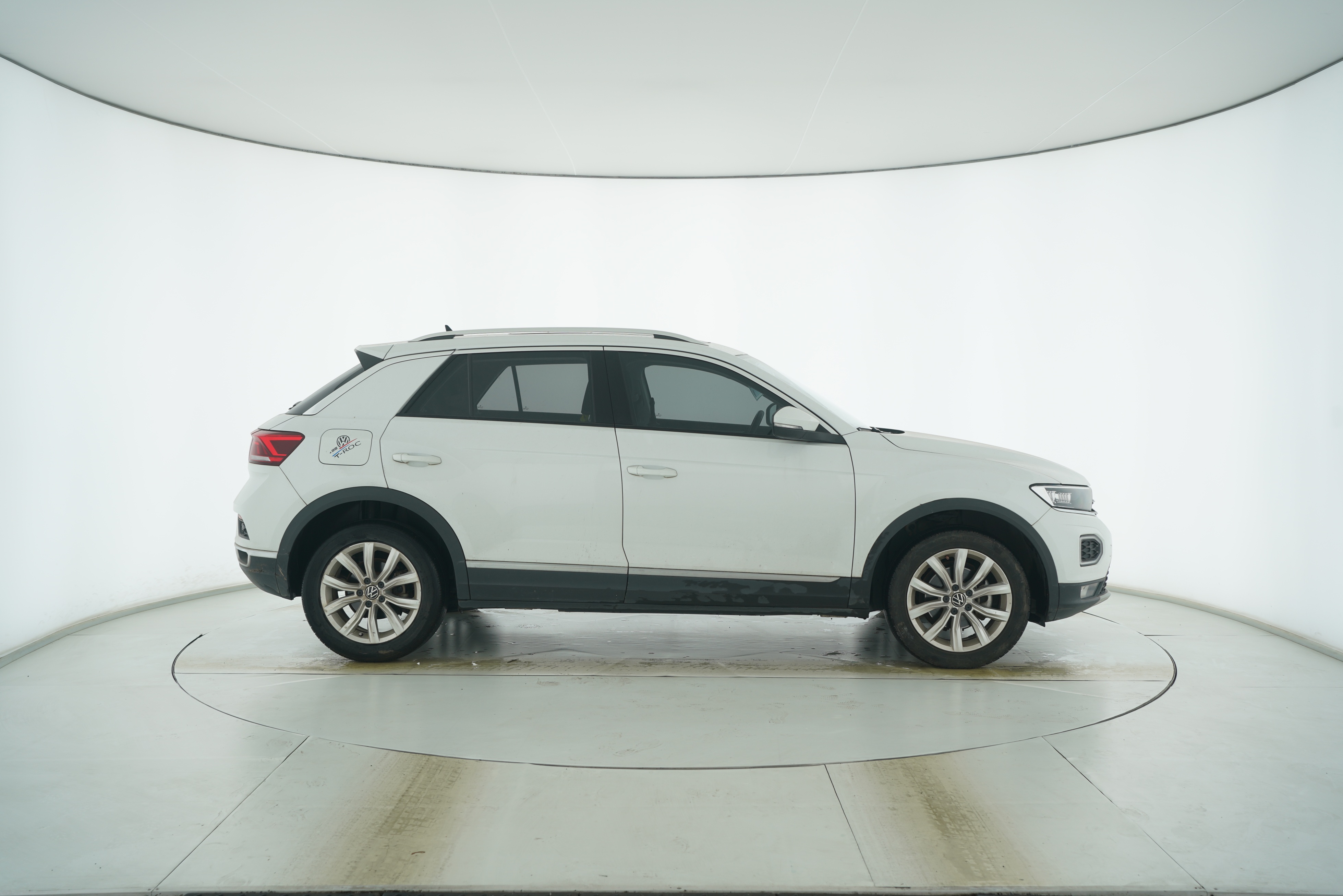 Volkswagen T-ROC 2022 — фото 8