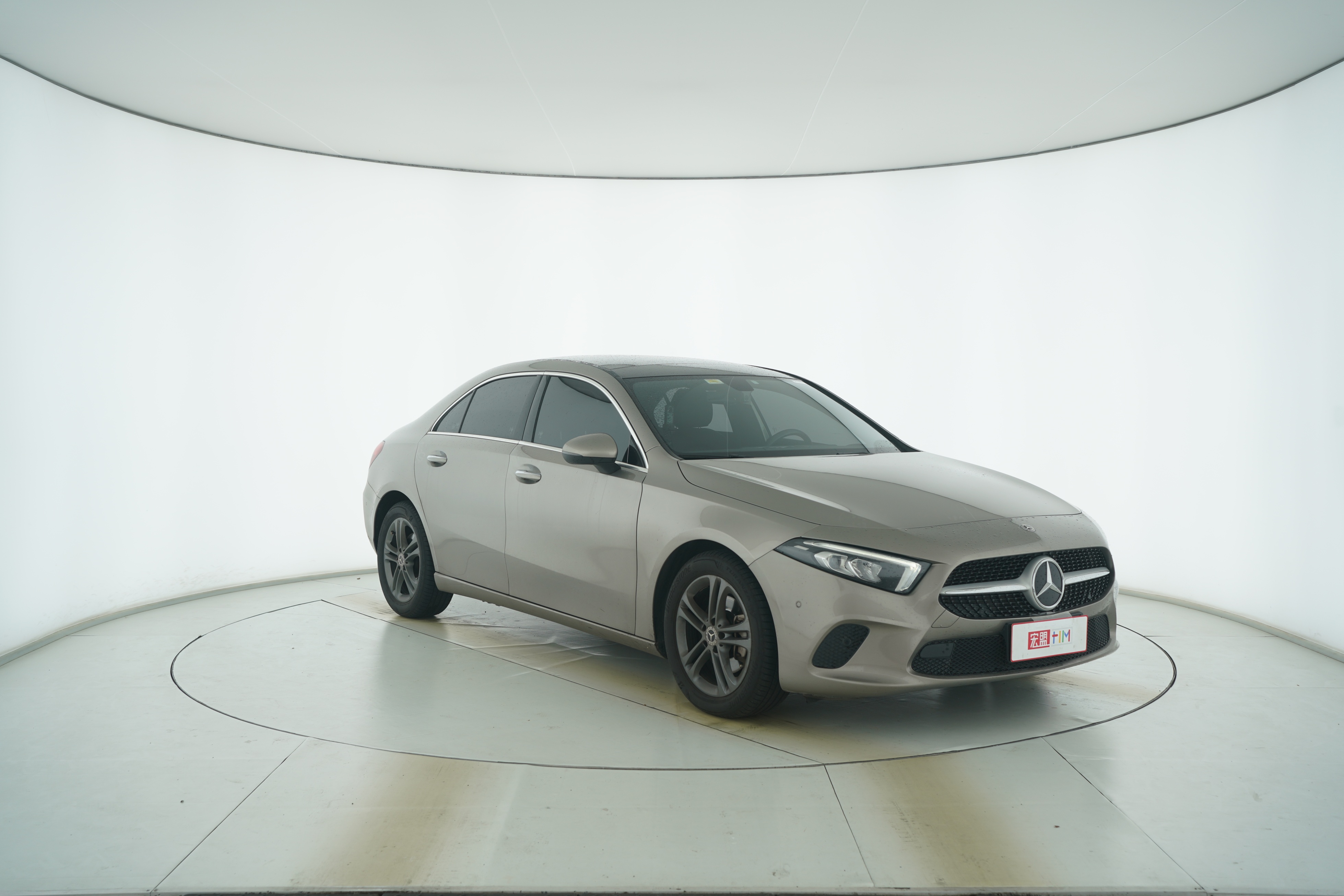 Mercedes Benz A-Class 2020 — фото 2